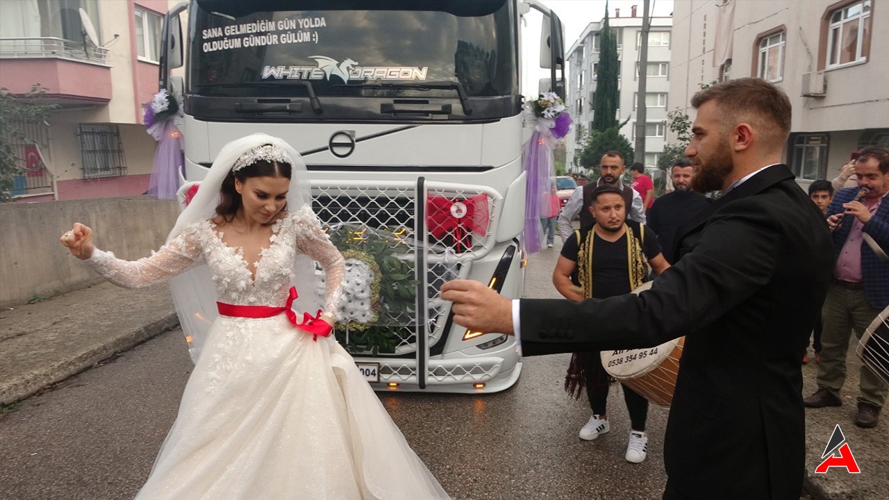 Elif Felek' ve tanju akdoğan düğünü