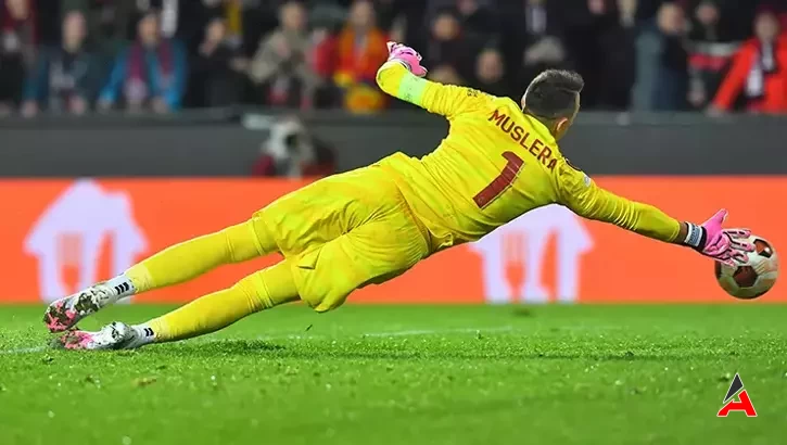 Muslera Neden Yok 3