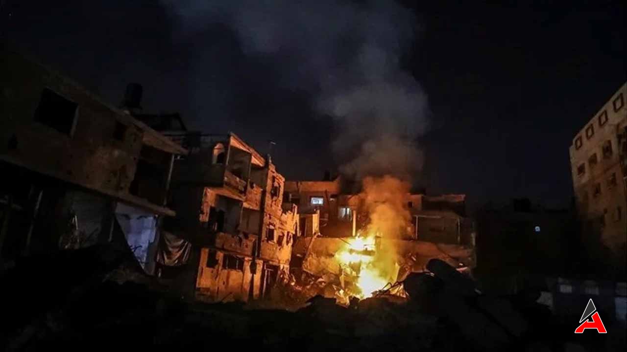 Refah'a Yoğun Hava Saldırısı