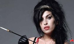 Amy Winehouse Neden Öldü? Sebebi Nedir