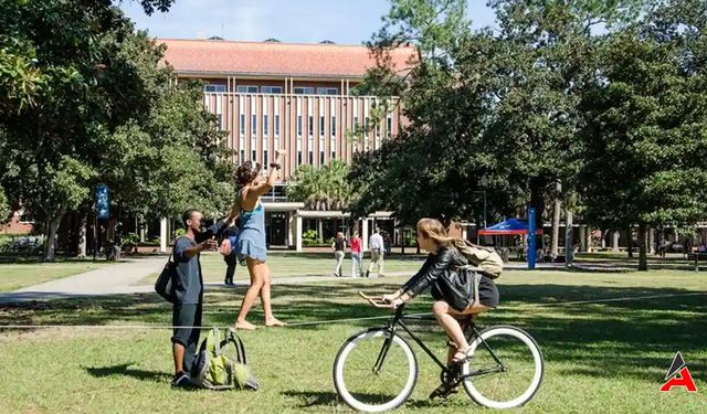 Florida'daki Kolejler Uluslararası Öğrencilerin İlgi Odağı Oluyor