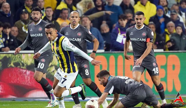 Lider Fenerbahçe'den Muhteşem Geri Dönüş: Karagümrük'e 2-1 Üstünlük!