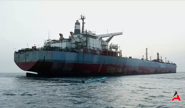Kaptanı Türk Olan İsrail Bağlantılı Gemi Kaçırıldı
