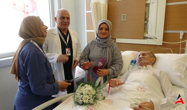 İyileşmenin En Tatlı Reçetesi: Hastanede Eski Eşle Yeniden Evlilik