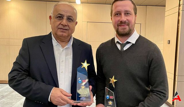Bakırköy Ata Spor Kulübü'nden İHA Spor Servisi'ne İki Ödül