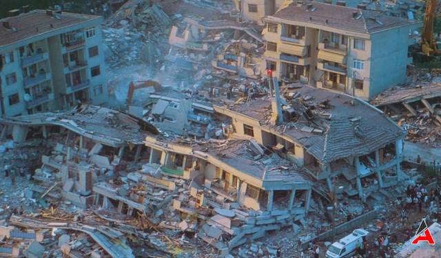 İstanbul'da Küçük Kıyamet: Deprem Tehlikesi Geride mi Kaldı?
