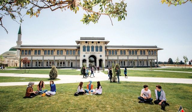Dünya Sıralamasında İlk 400 Üniversite Listesi (2024)
