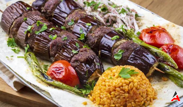 Gelinim Mutfakta Patlıcanlı Ramazan Kebabı Tarifi! İftar Menüsü