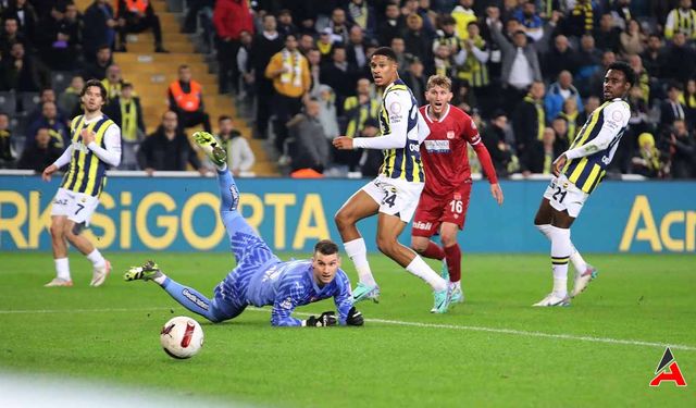 Sivasspor-Fenerbahçe Maçları Neden Bu Kadar Golcü Geçiyor? 120 Golün Hikayesi!