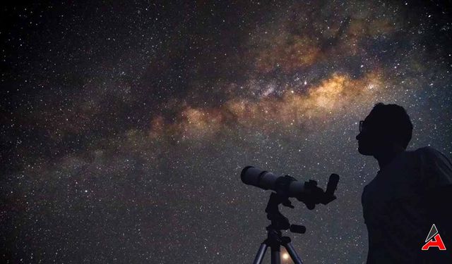 Bilim İnsanları Evrendeki En Yaşlı Üç Yıldızın Samanyolu Galaksisi’nde Olduğunu Keşfetti!