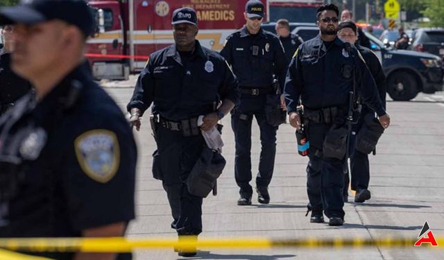Trump'ın Konuşacağı Şehirde Şüpheli Polis Tarafından Öldürüldü!