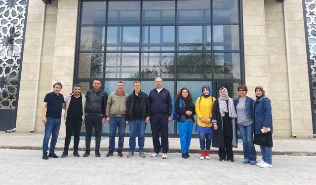 Konyalı Gönüllü Öğretmenler İskenderun'daki Öğrencilere Destek Veriyor