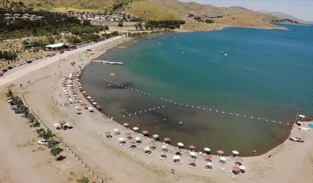 Türkiye'nin Plaj Rehberi: Göz Atmadan Karar Vermeyin! En Temiz, Bakir ve Cazip Plajlar Burada!