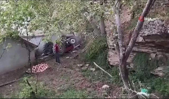 Traktörün 6 Metrelik Uçuşu: Duvarı Aşıp Bahçeye Düştü, 2 Ölü!