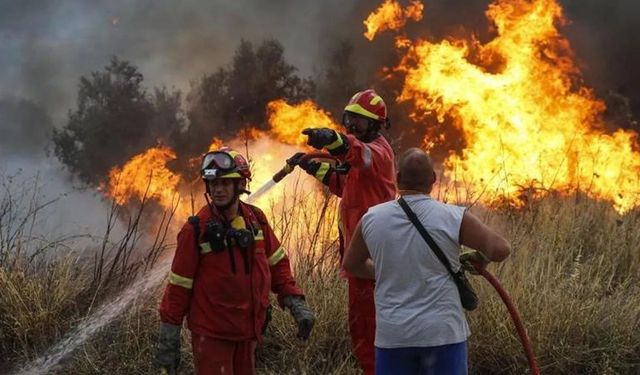 Orman Yangınlarını Dış Güçler Mi Yapıyor? Kendinden Mi Oluşuyor? Şüphe Verici Olayın Perde Arkası