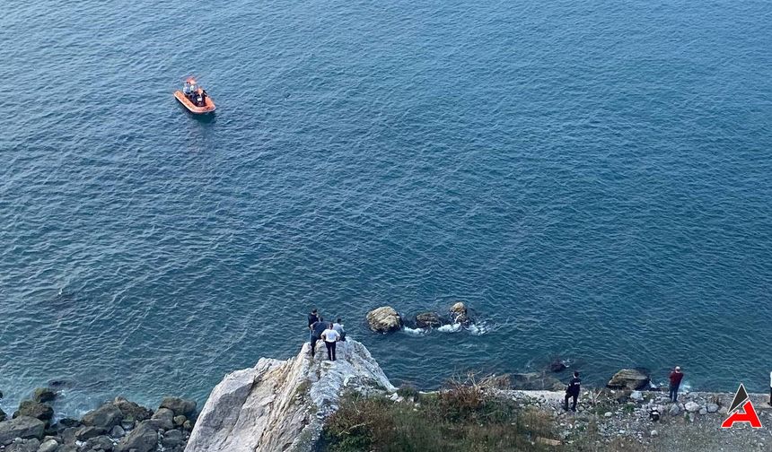 Zonguldak Kıyılarında Şaşırtıcı Olay: Denizde Bulunan Ceset!