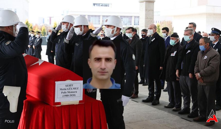 Görev Başında Şehit Olan Ankara'nın Kahraman Polisi, Hüzünlü Bir Törenle Son Yolculuğuna Uğurlandı
