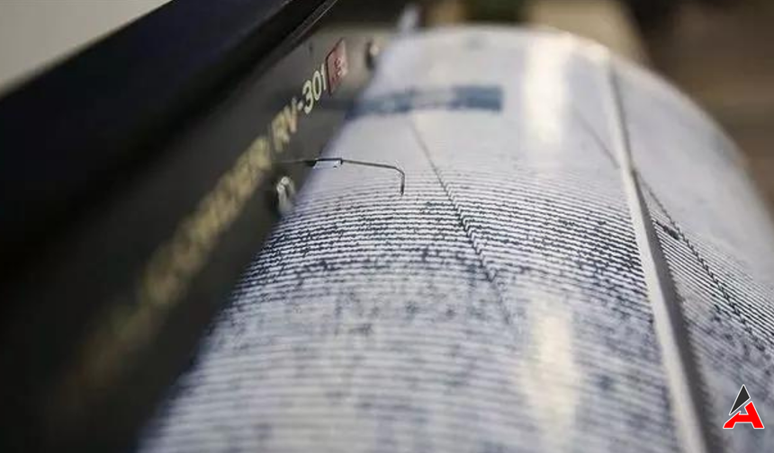 Çanakkale 4.9 Depremi Yıkılan Yer Var mı? Kim Öldü? 2024