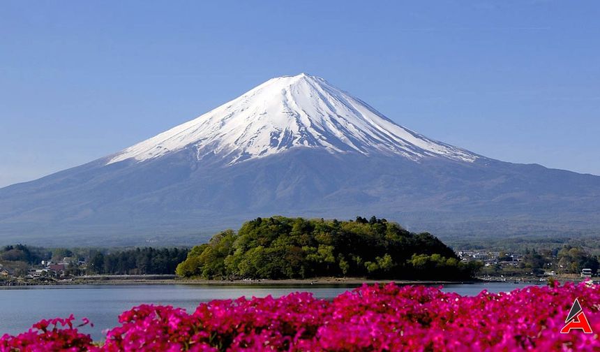 Fuji Dağına Kapı Kuruldu