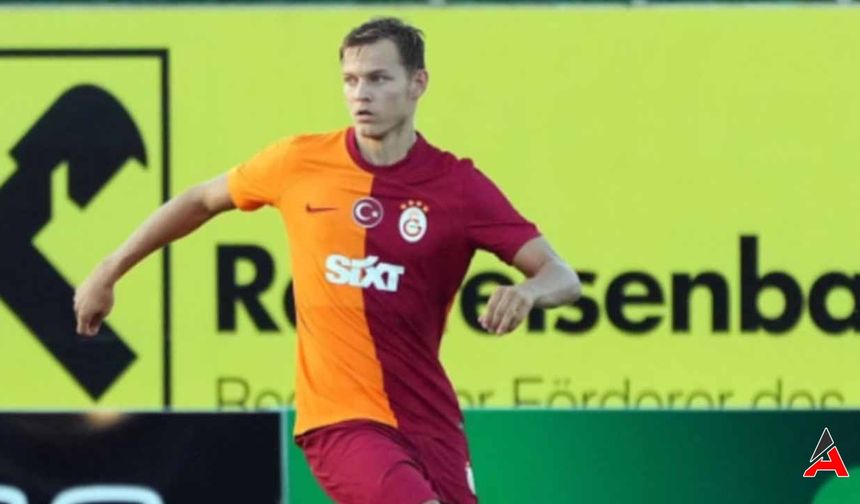Galatasaray'da Şok Ayrılık: Mathias Ross Sparta Prag'a Gitti!