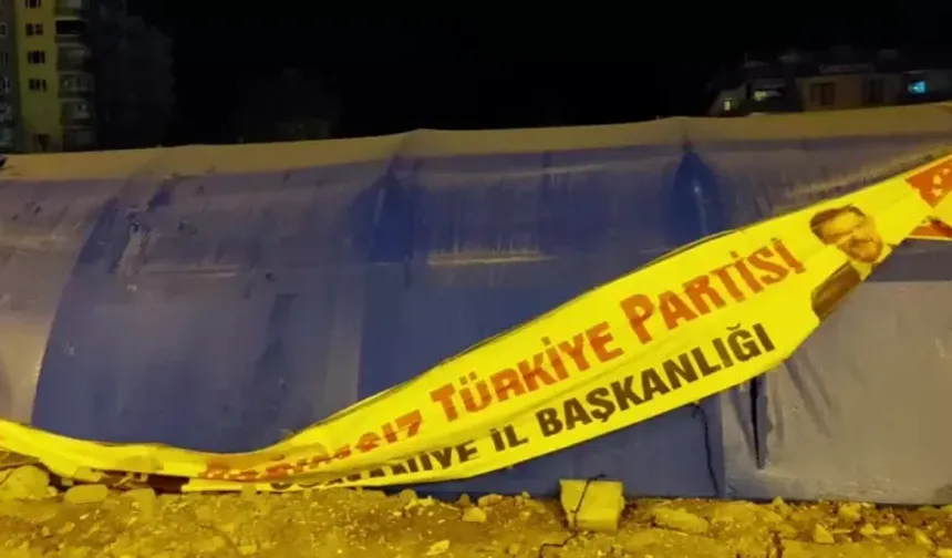 Osmaniye'de Bağımsız Türkiye Partisi'nin Çadırına Saldırı