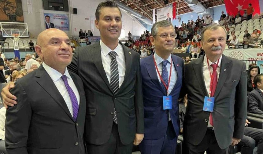CHP Manisa İl Başkanlığına Ferdi Zeyrek Seçildi